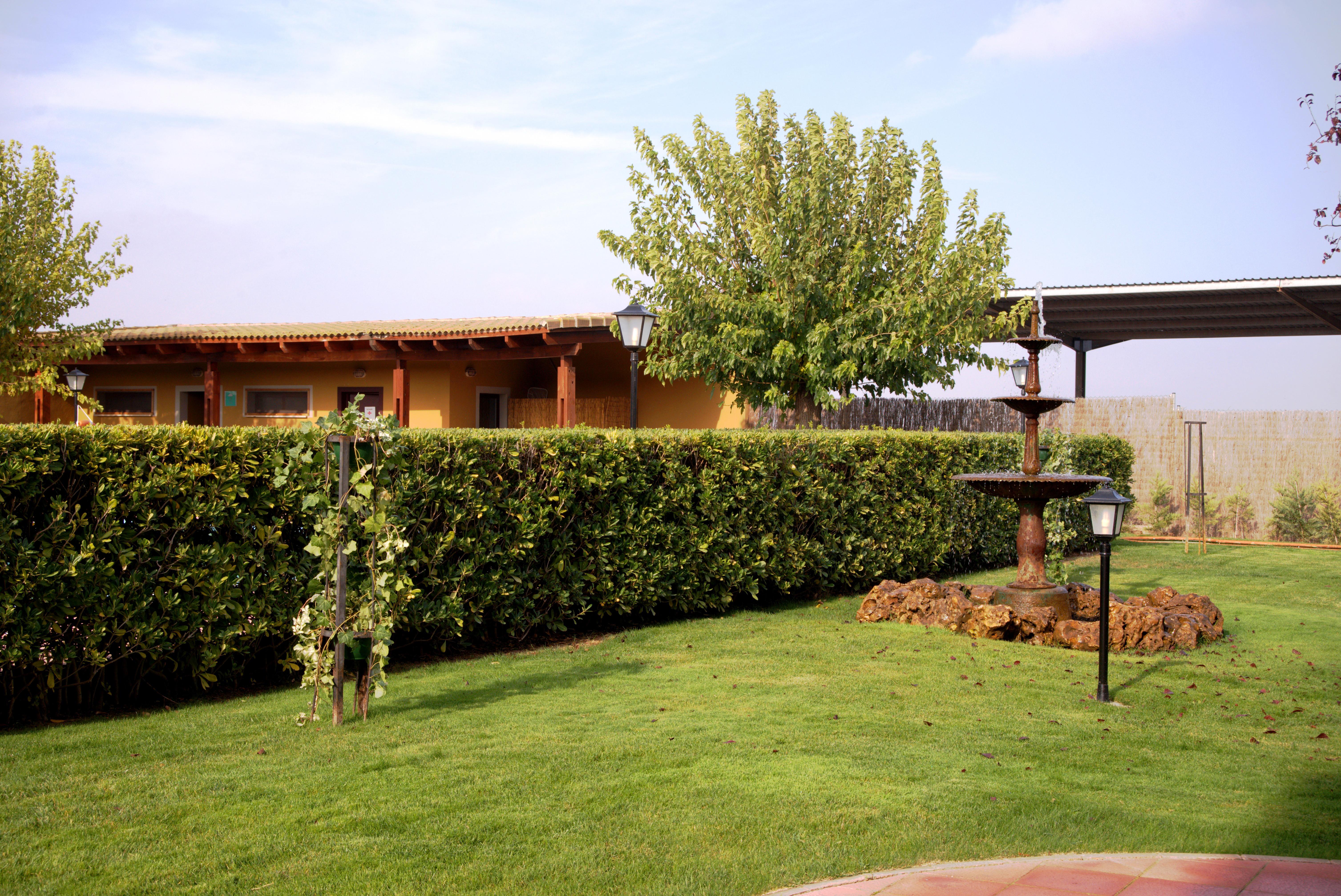Hotel Nuevo Zenit Calahorra Extérieur photo