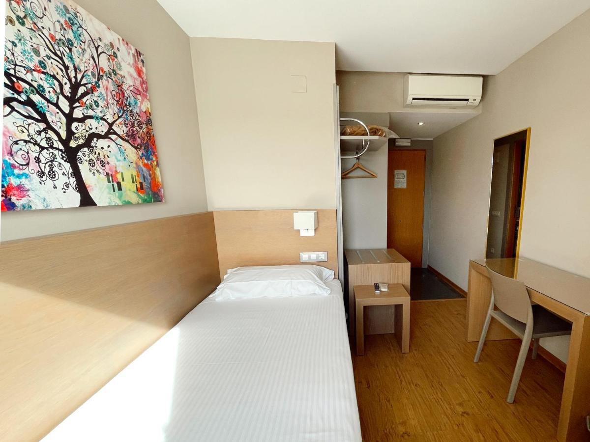 Hotel Nuevo Zenit Calahorra Extérieur photo